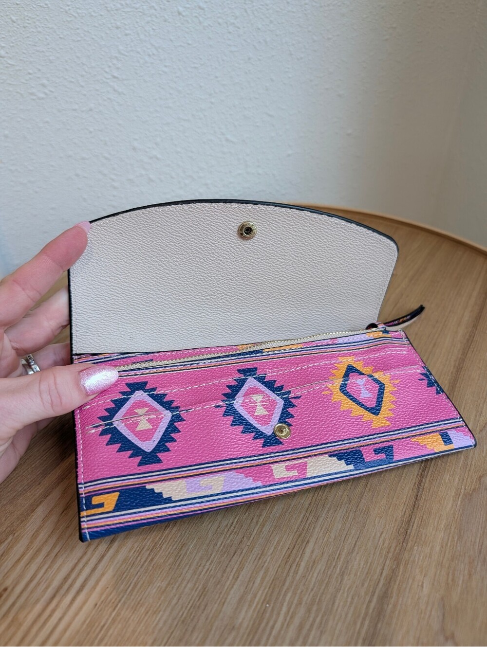 Simply Southern Wallet NWT - Picture 2 of 7
